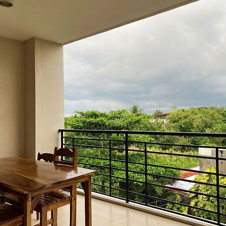 Sta Rosa Inn Iloilo Powered By Cocotel Экстерьер фото
