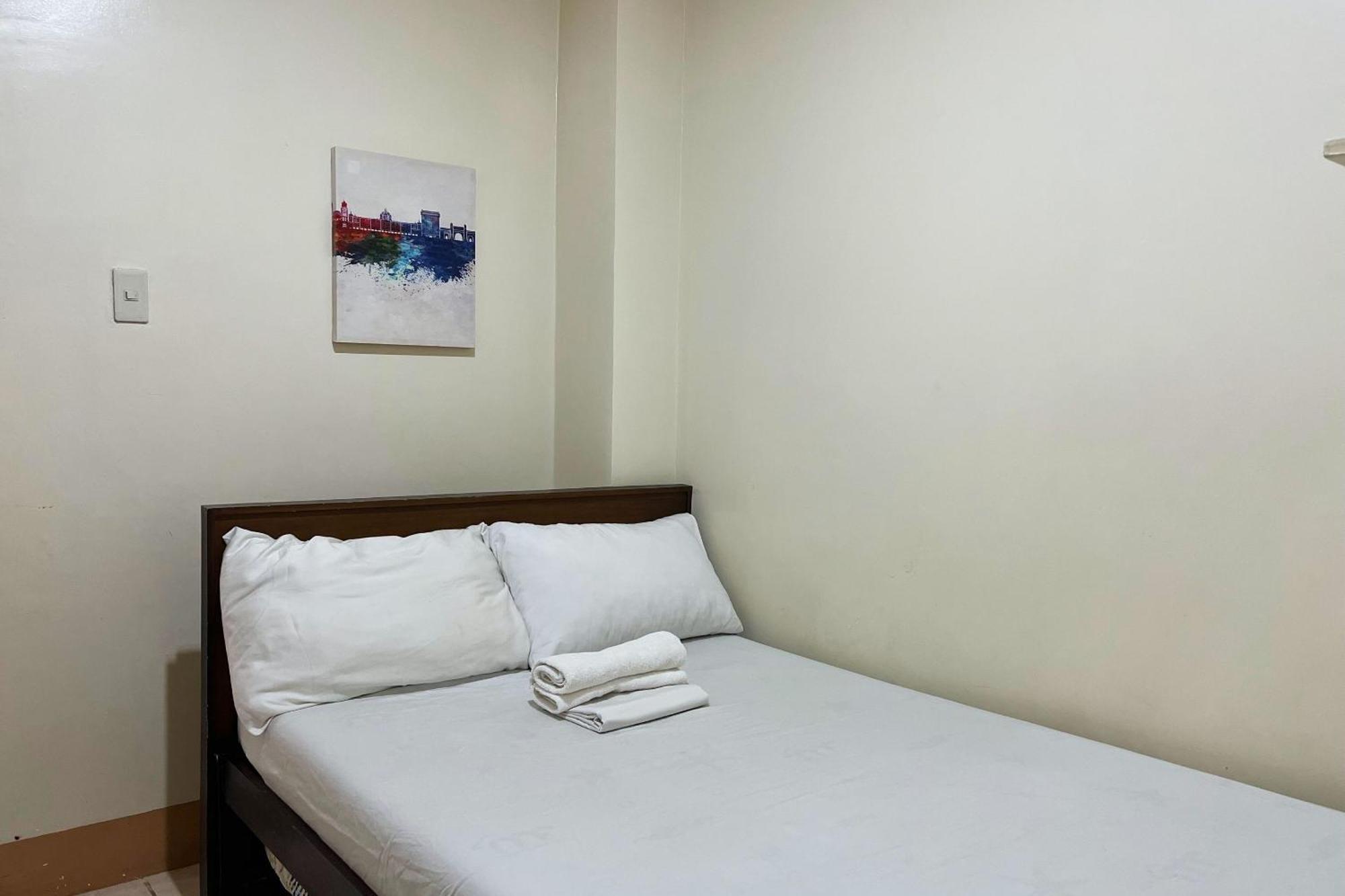 Sta Rosa Inn Iloilo Powered By Cocotel Номер фото