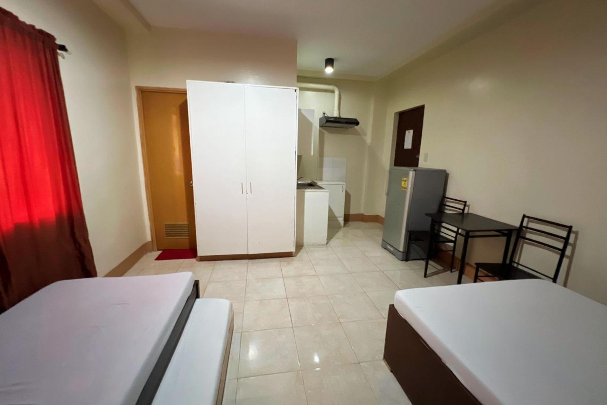 Sta Rosa Inn Iloilo Powered By Cocotel Номер фото