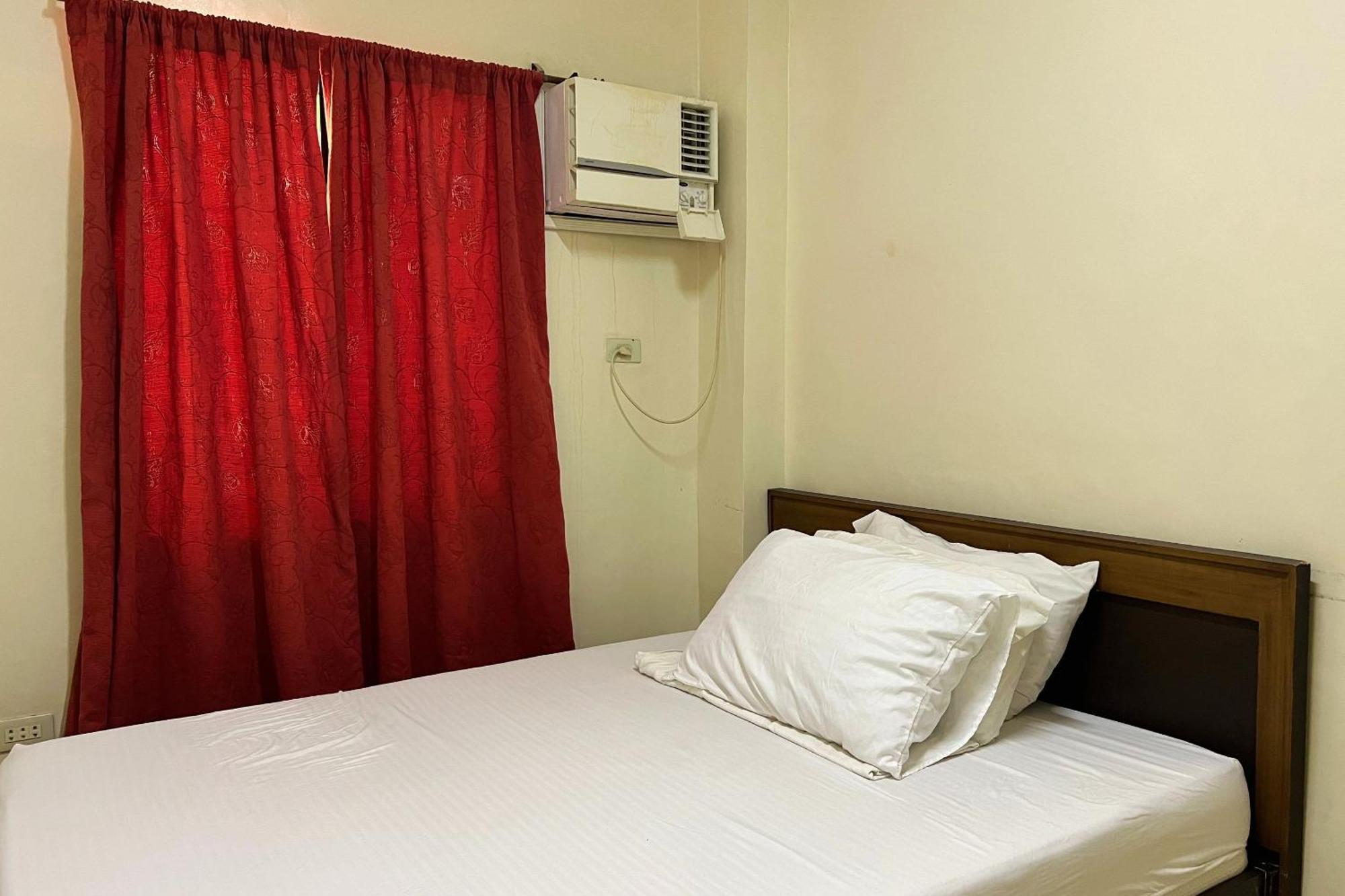 Sta Rosa Inn Iloilo Powered By Cocotel Номер фото